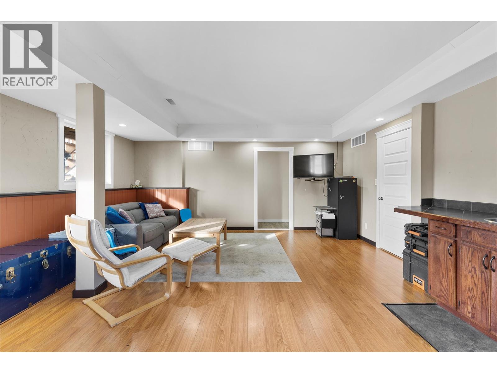 588 MCLEAN ROAD - 30