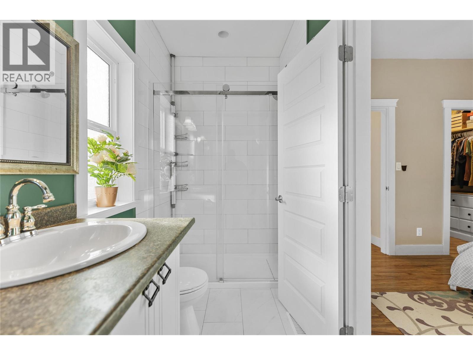 588 MCLEAN ROAD - 21