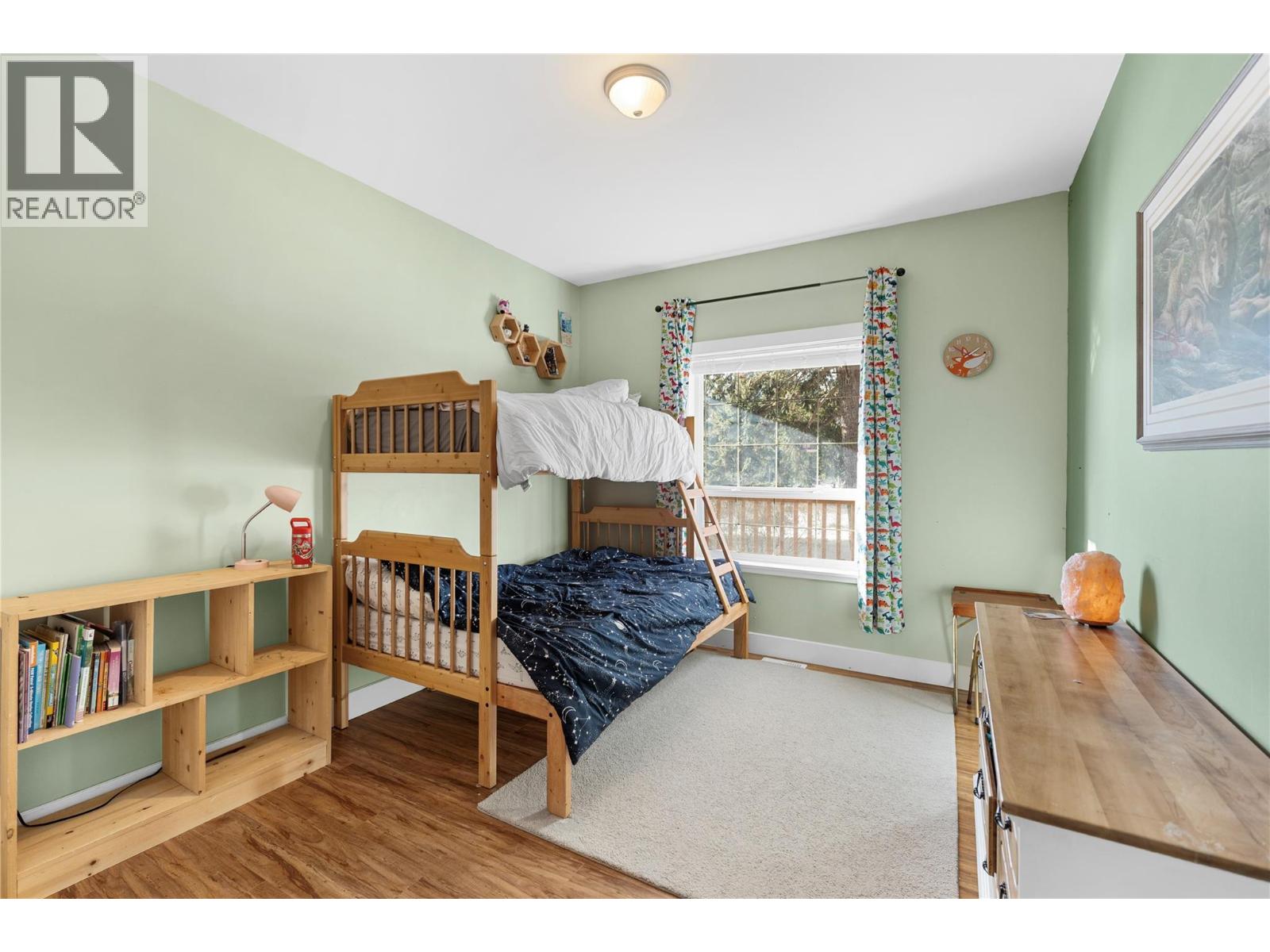 588 MCLEAN ROAD - 24