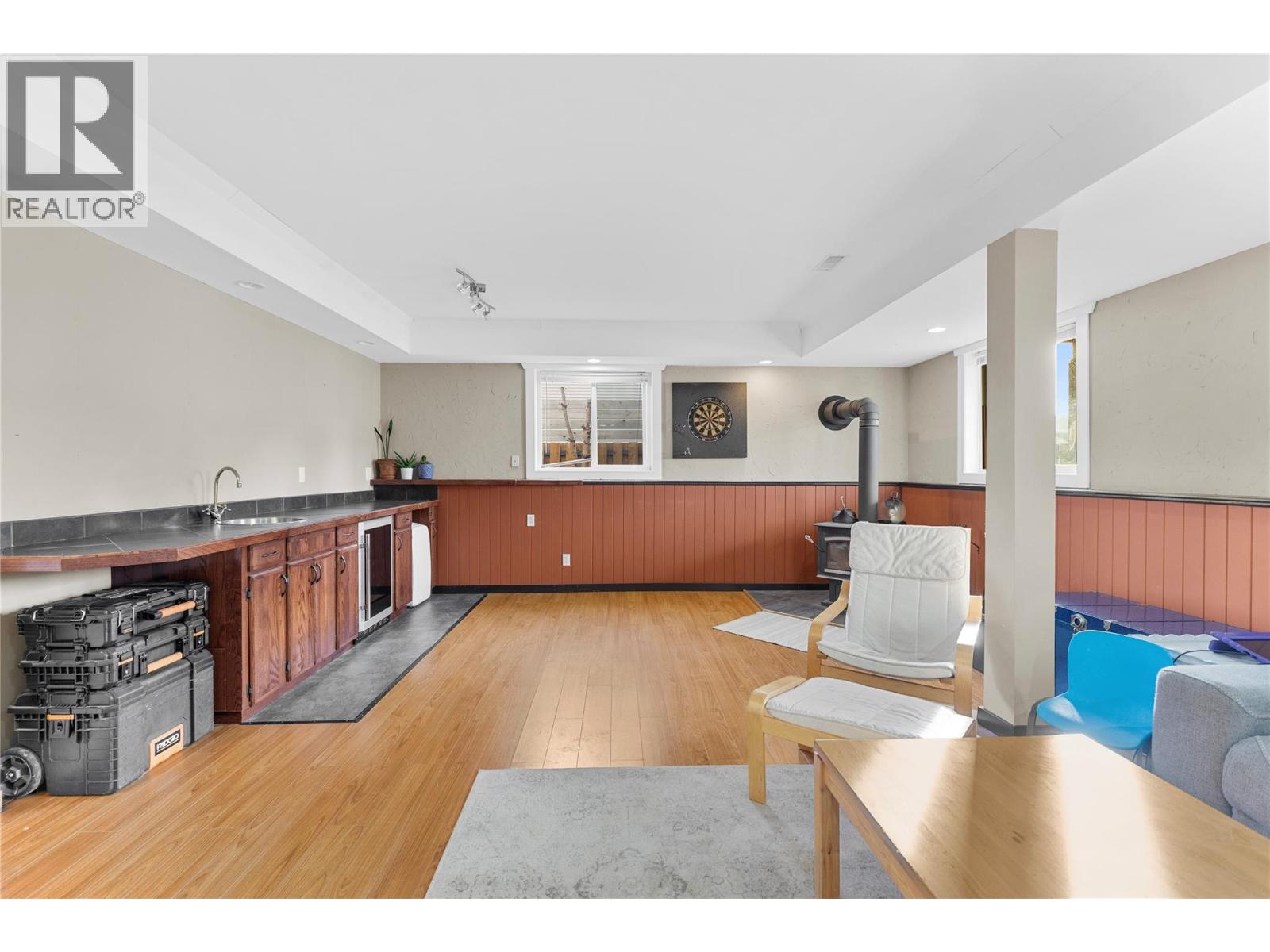 588 MCLEAN ROAD - 29