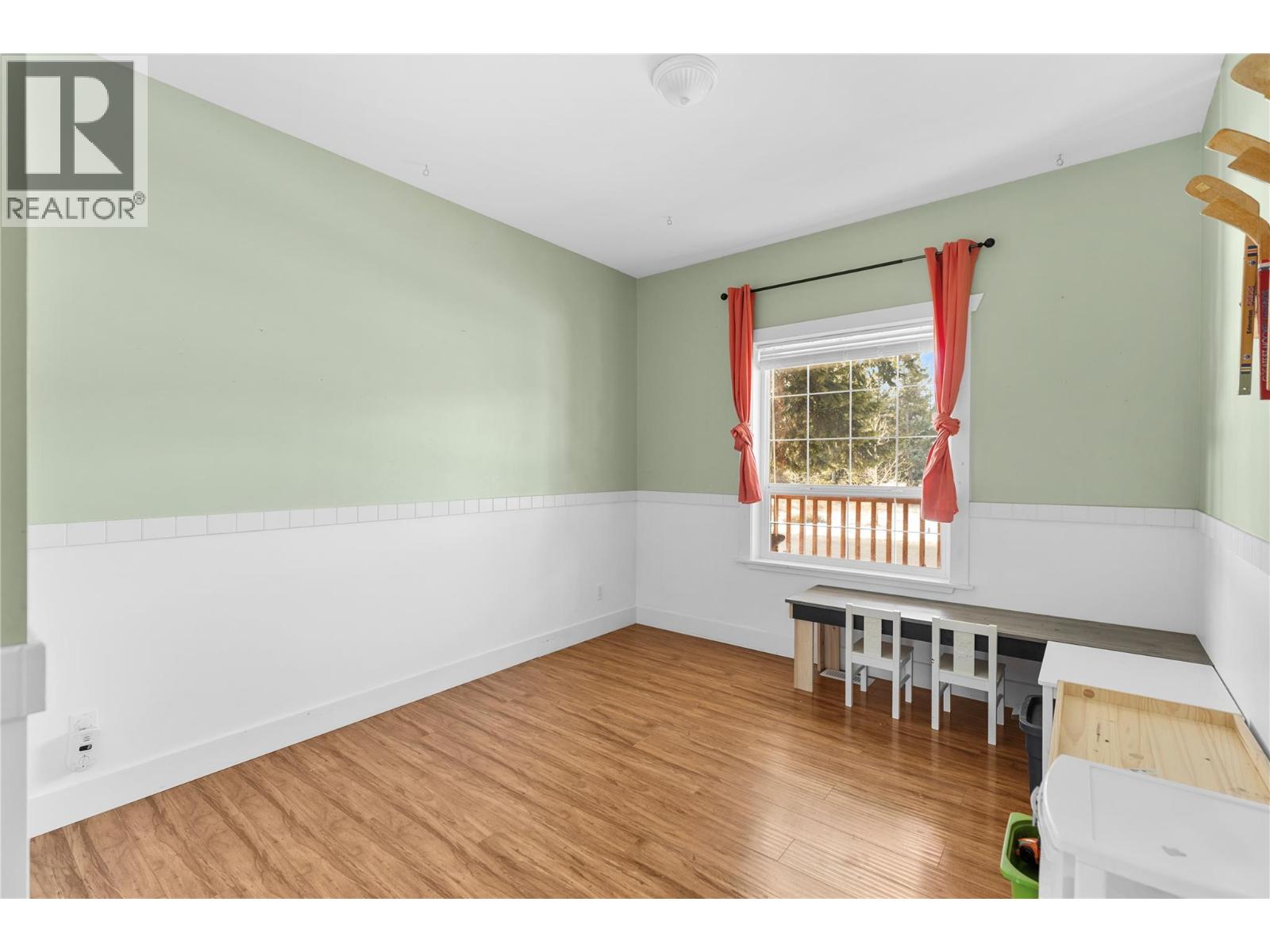 588 MCLEAN ROAD - 22