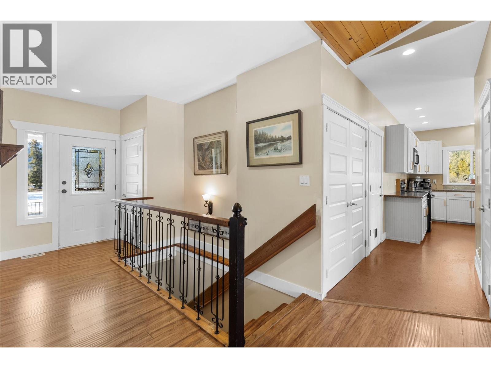 588 MCLEAN ROAD - 11