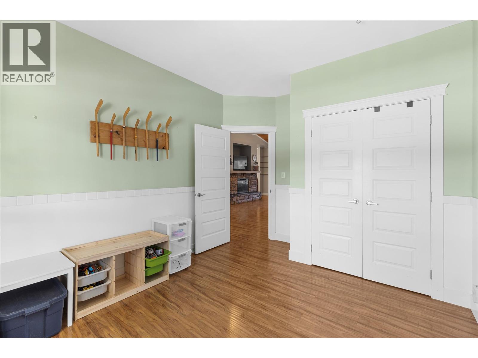 588 MCLEAN ROAD - 23