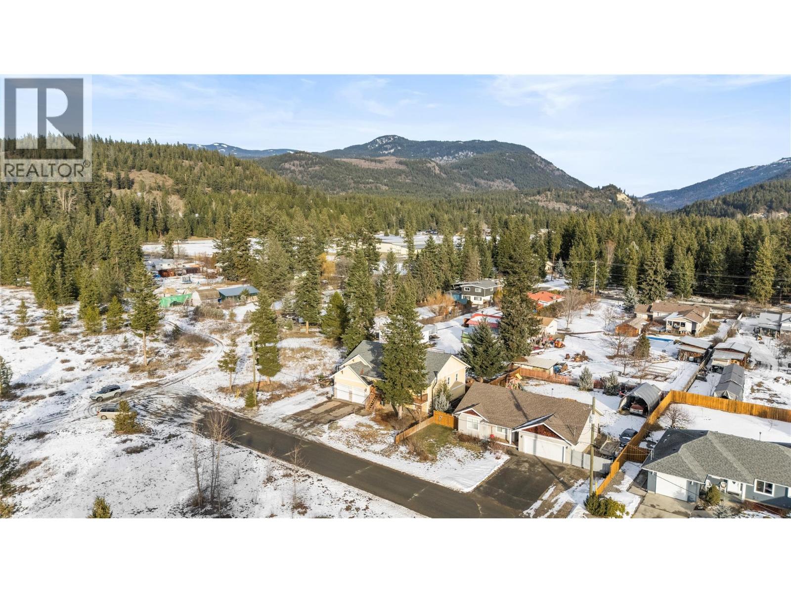 588 MCLEAN ROAD - 43