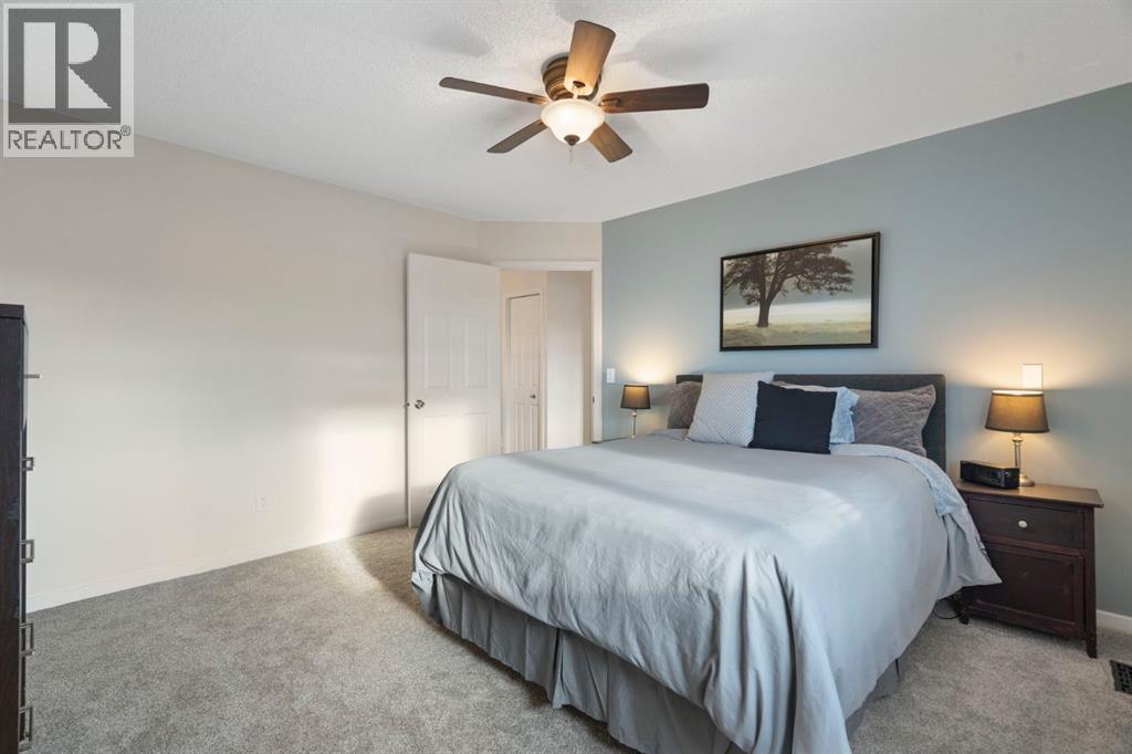 Single Family House for Sale in  Hawkstone Drive NW Hawkwood Calgary 