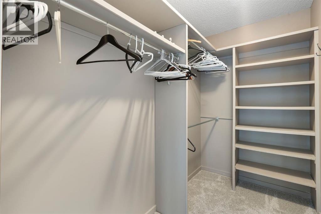 Single Family House for Sale in  Hawkstone Drive NW Hawkwood Calgary 