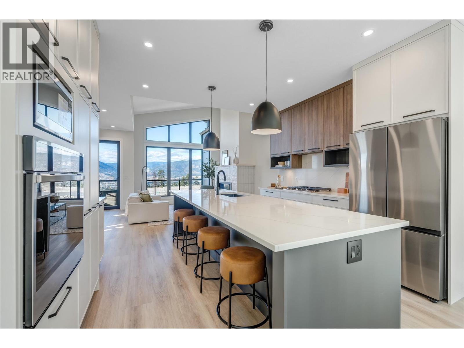 102 1100 Antler Drive, Penticton