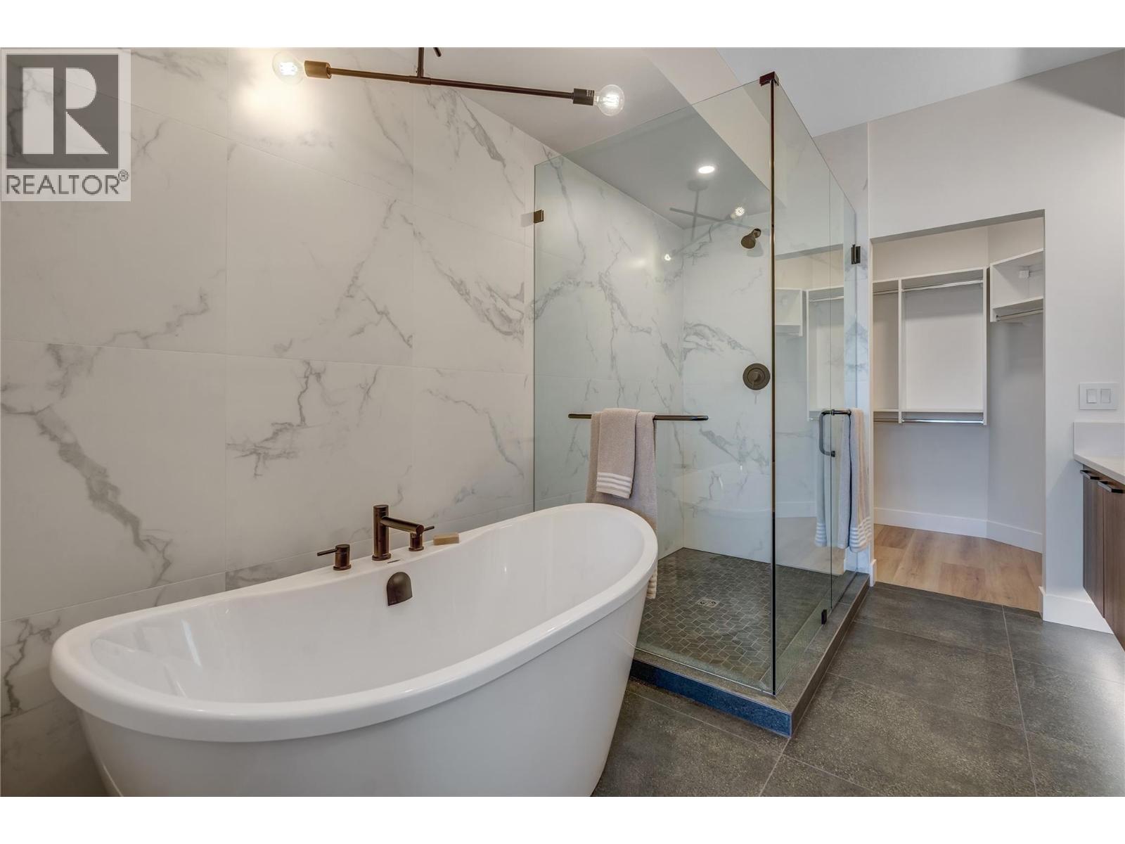 102 1100 Antler Drive, Penticton