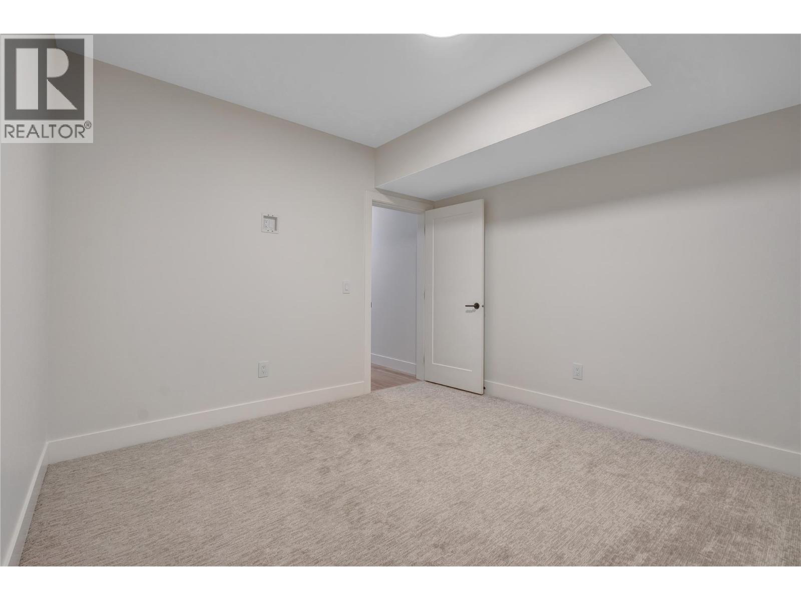 102 1100 Antler Drive, Penticton