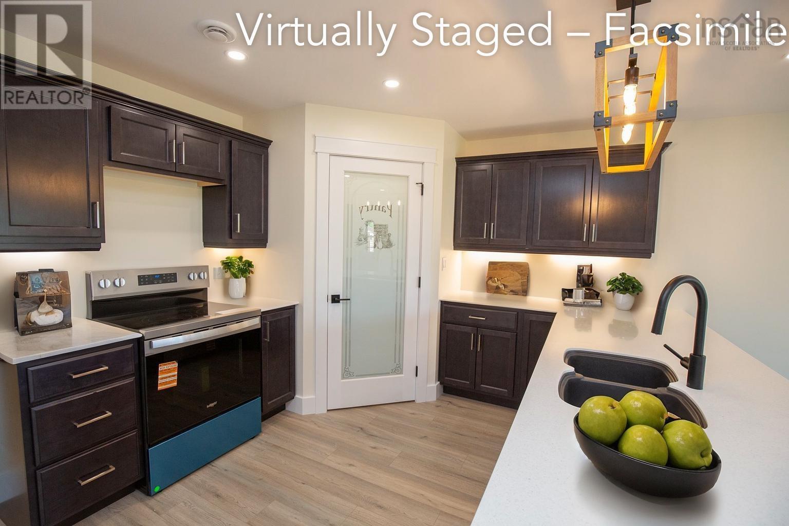 Property 7 of 20 of Lot 9 B SUMMER HILL Place