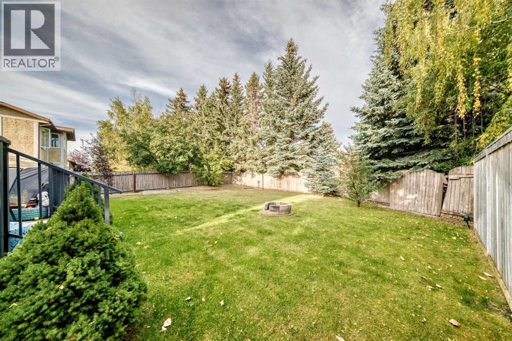 Single Family House for Sale in  Woodbine Boulevard SW Woodbine Calgary 