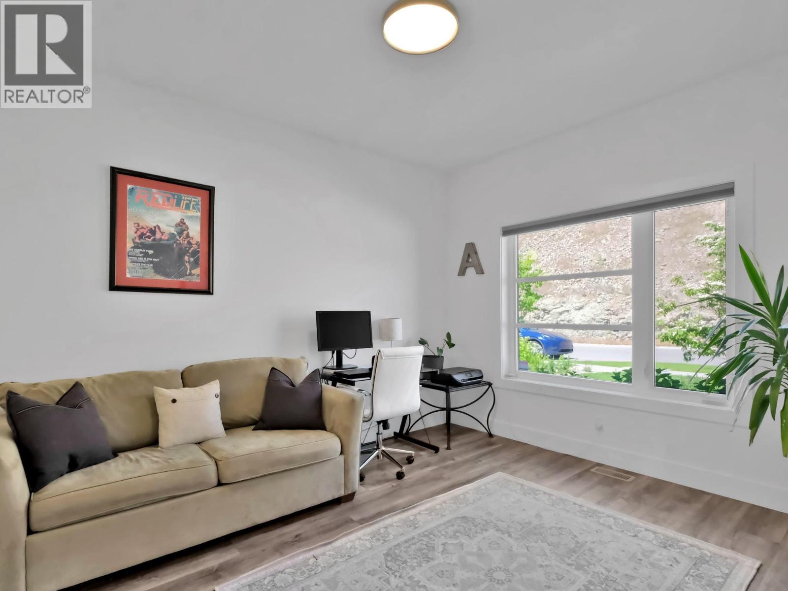  767 Acadia Street, Kelowna