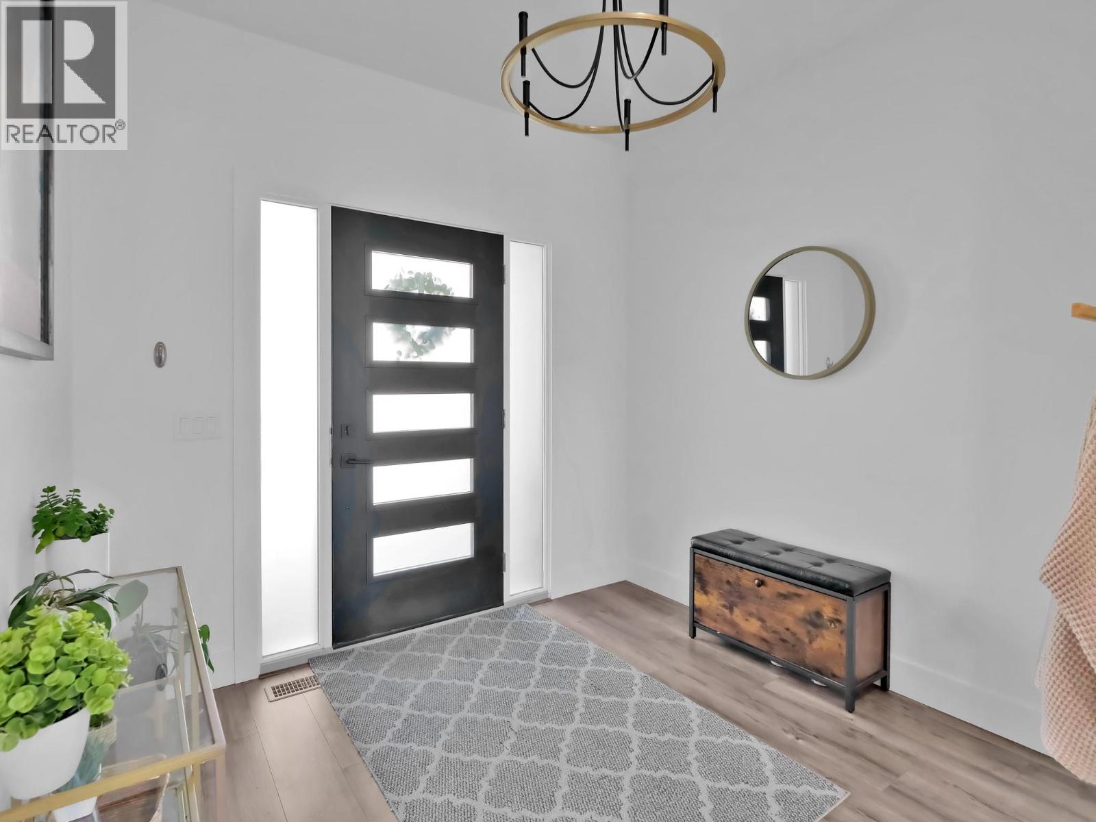  767 Acadia Street, Kelowna