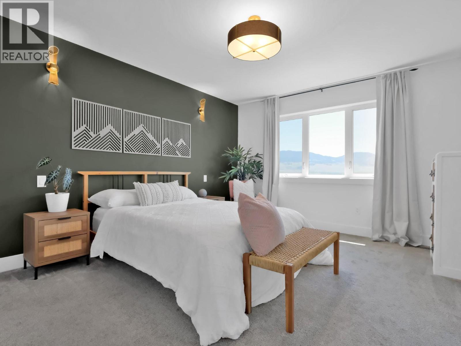  767 Acadia Street, Kelowna