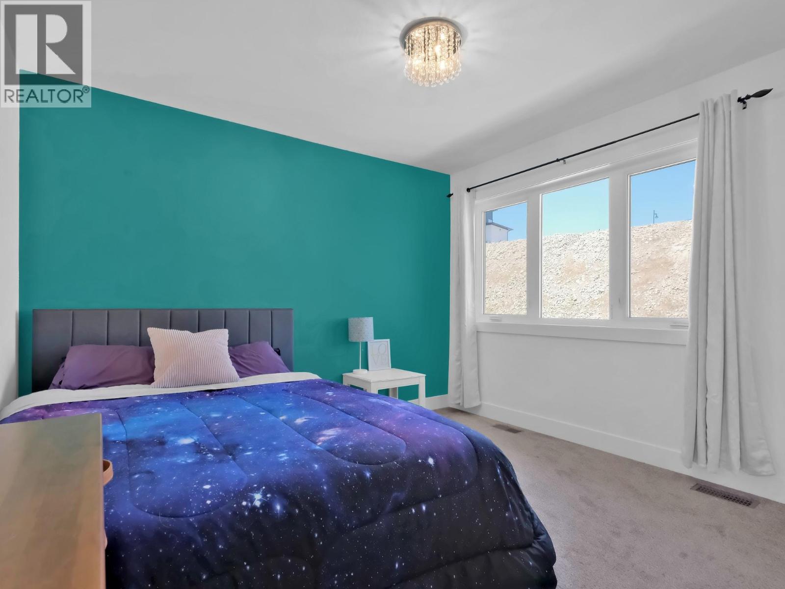  767 Acadia Street, Kelowna