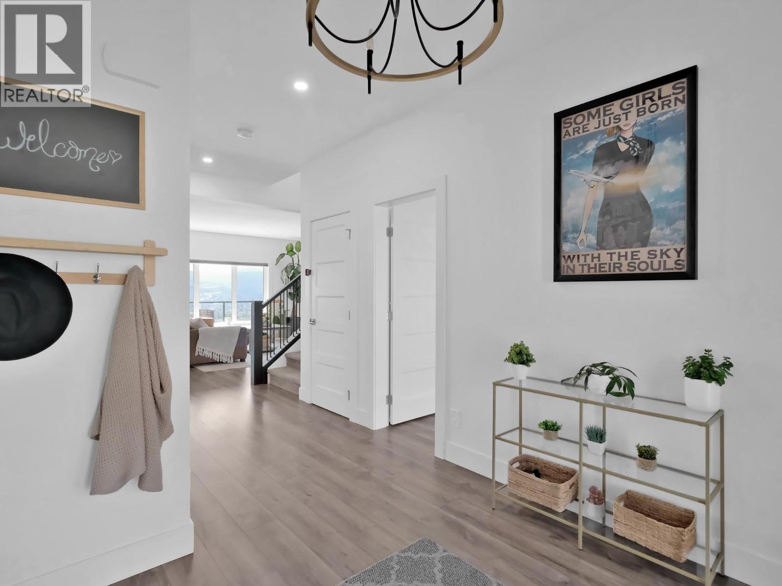  767 Acadia Street, Kelowna