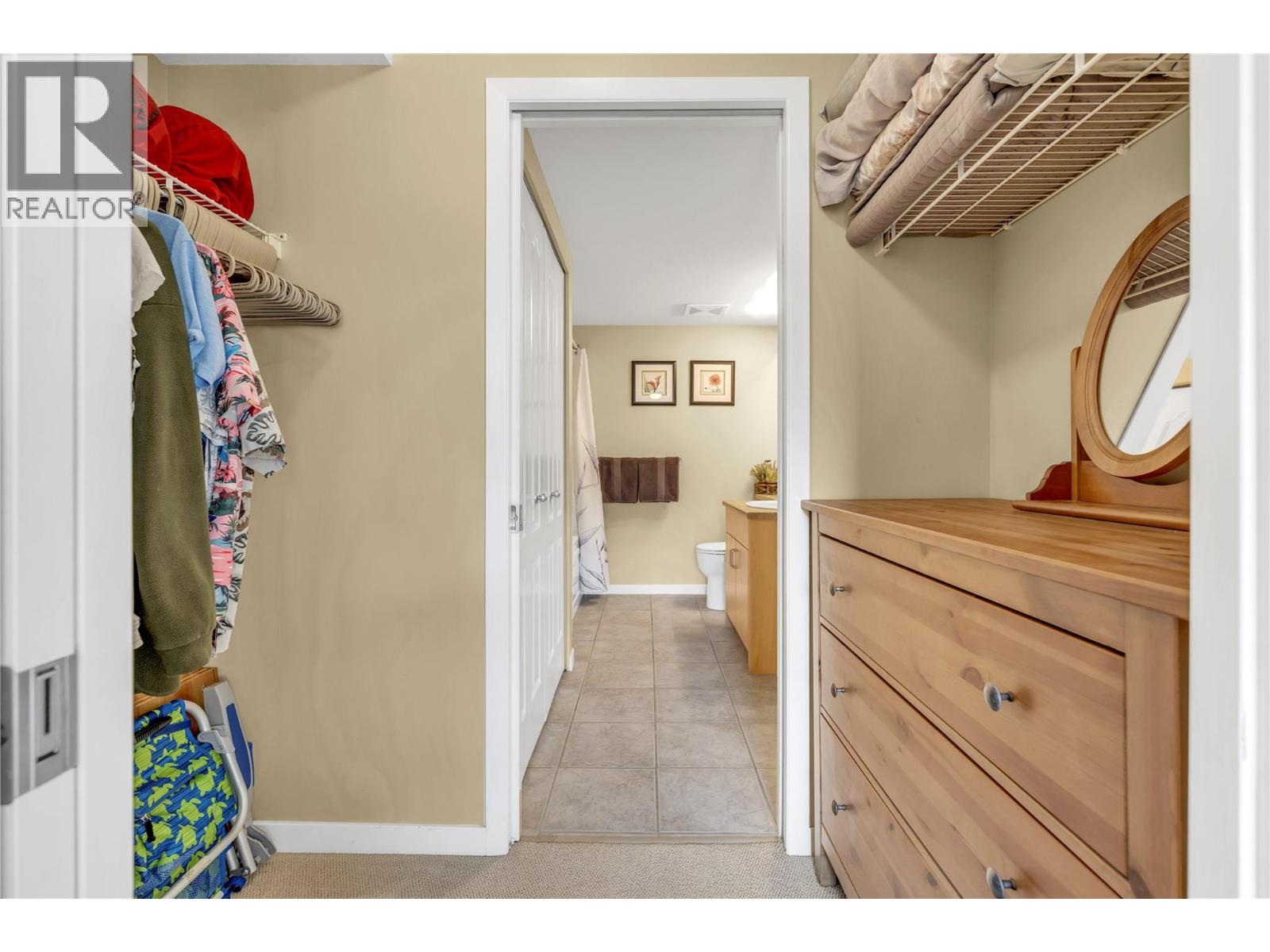 7600 Cottonwood Drive Unit# 304, Osoyoos