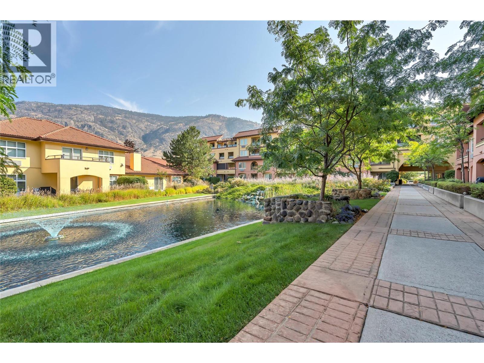 7600 Cottonwood Drive Unit# 304, Osoyoos