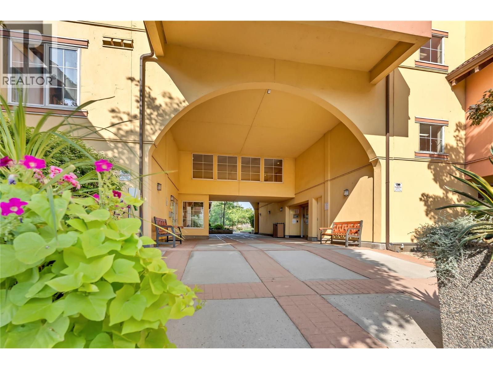 7600 Cottonwood Drive Unit# 304, Osoyoos