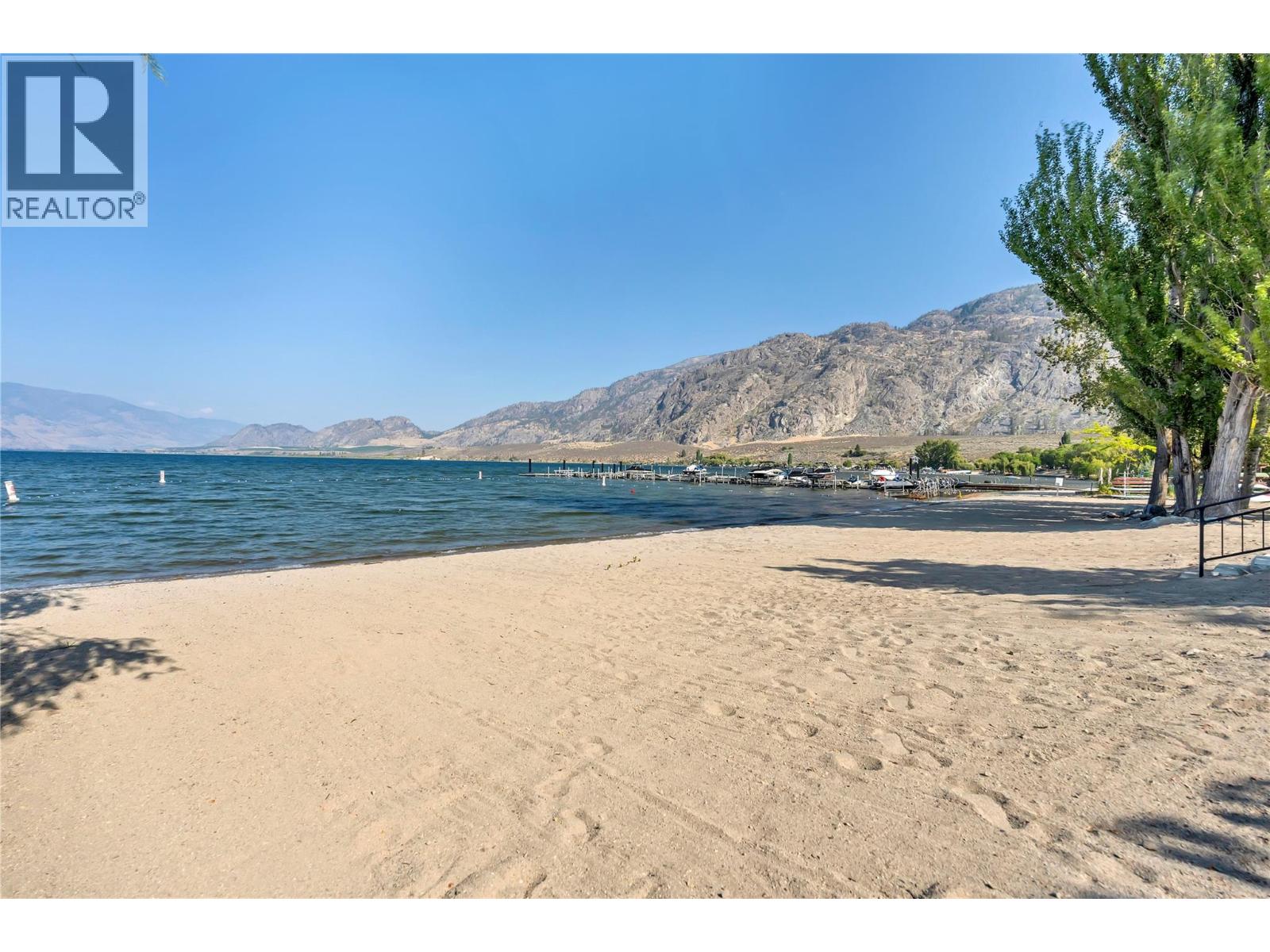 7600 Cottonwood Drive Unit# 304, Osoyoos