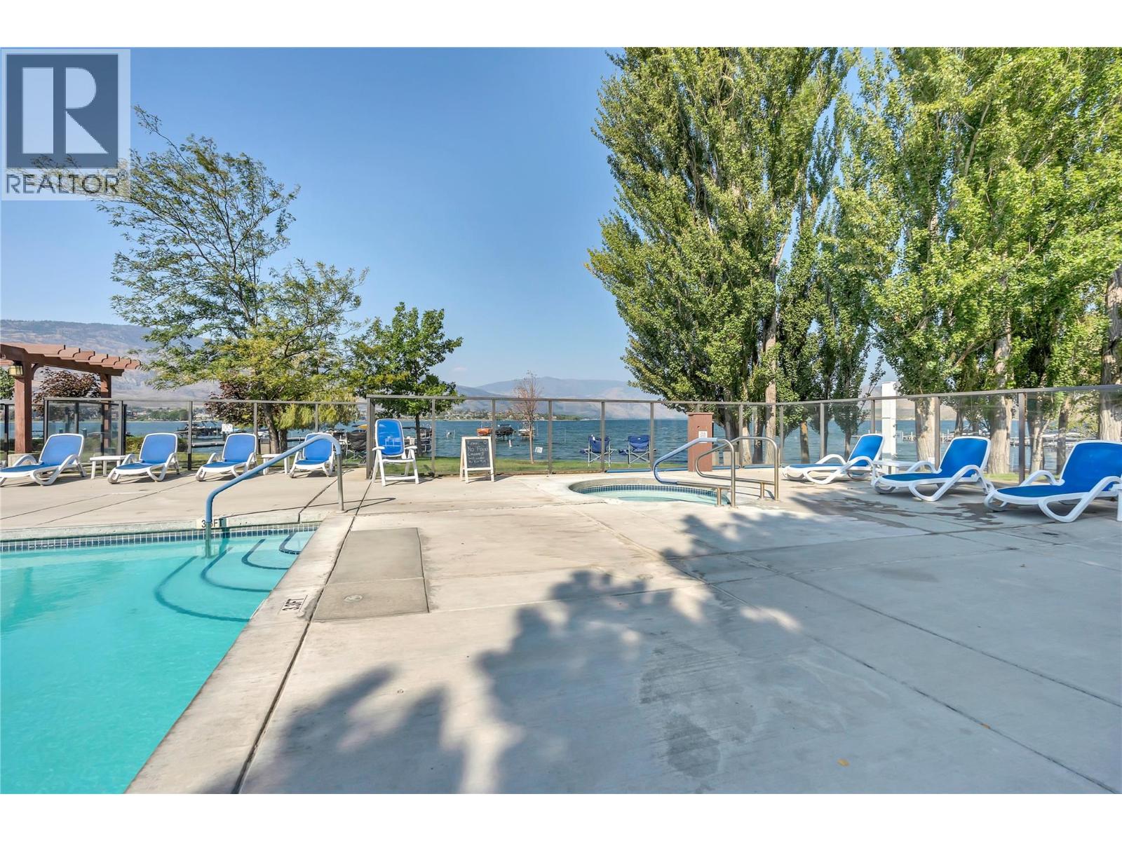7600 Cottonwood Drive Unit# 304, Osoyoos