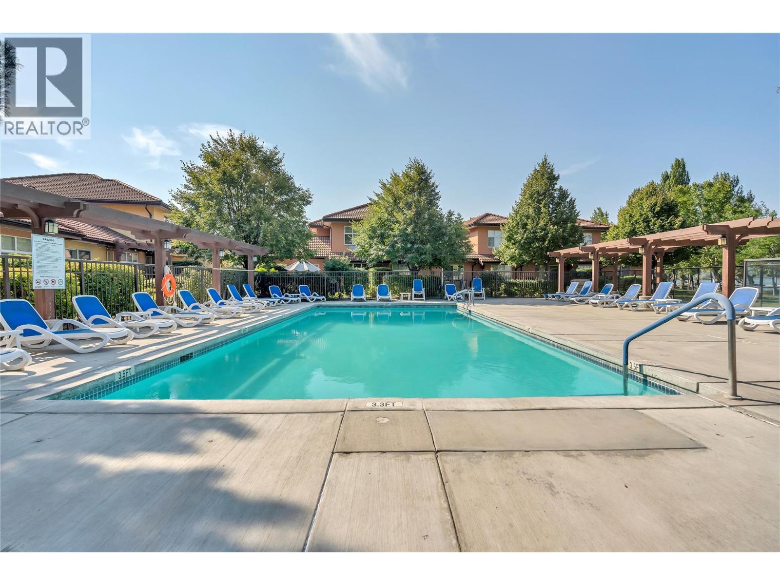 7600 Cottonwood Drive Unit# 304, Osoyoos