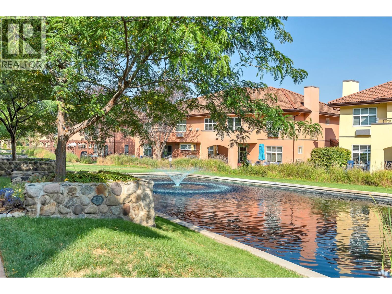 7600 Cottonwood Drive Unit# 304, Osoyoos