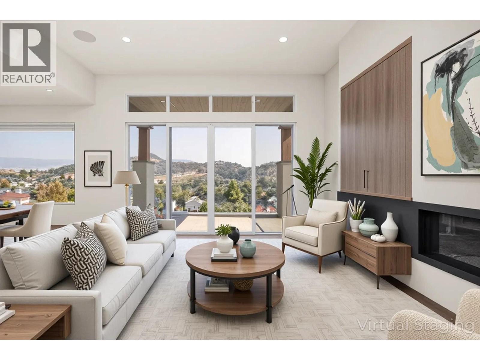  1341 Sladen Crescent, Kelowna