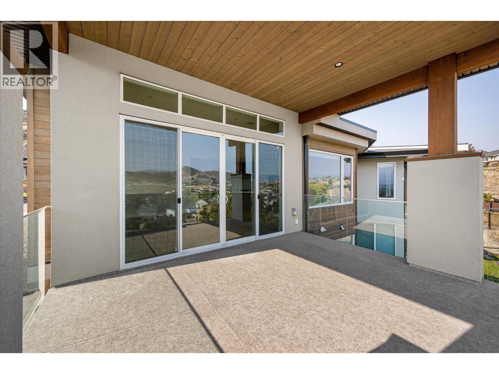  1341 Sladen Crescent, Kelowna