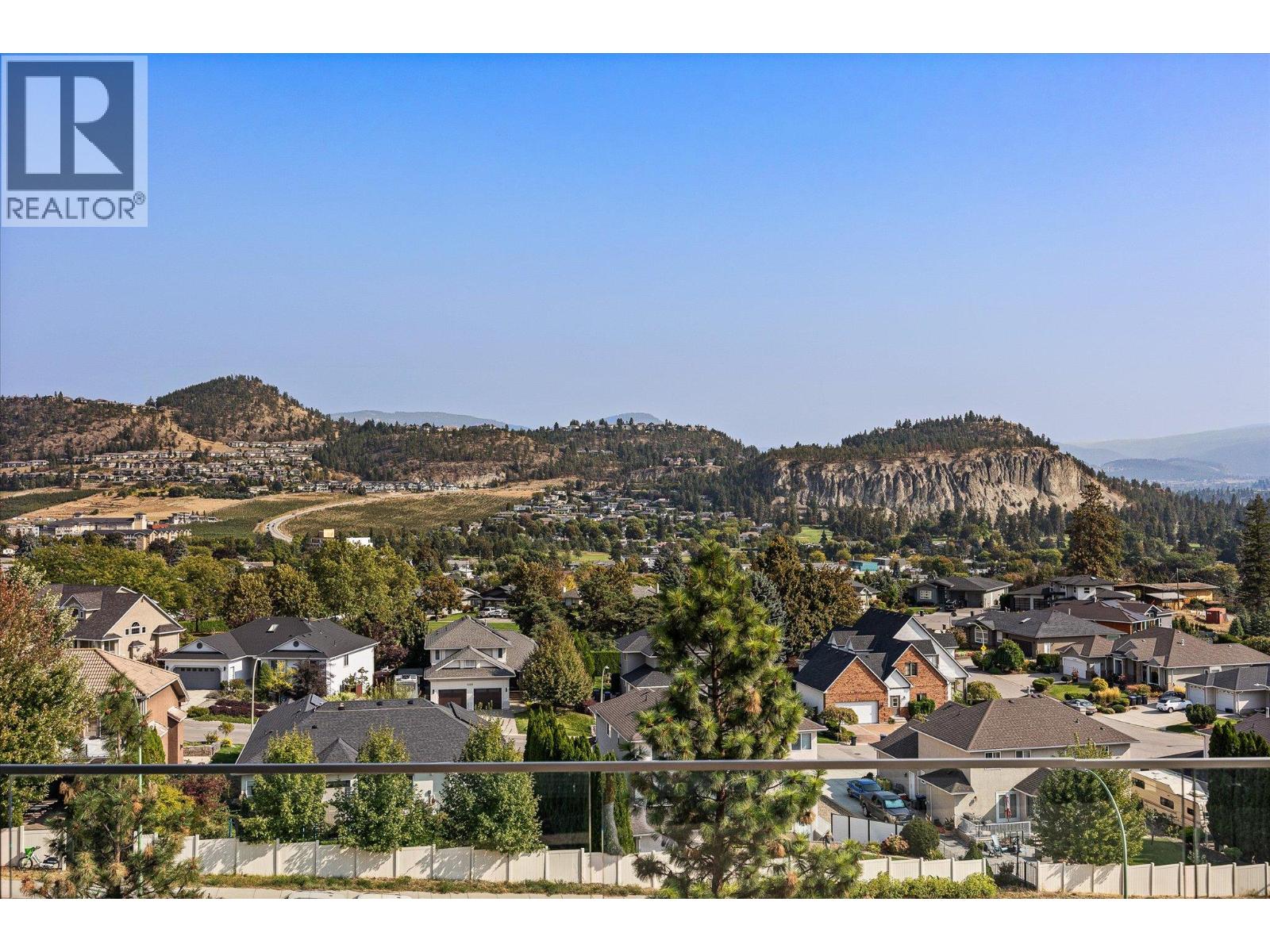  1341 Sladen Crescent, Kelowna