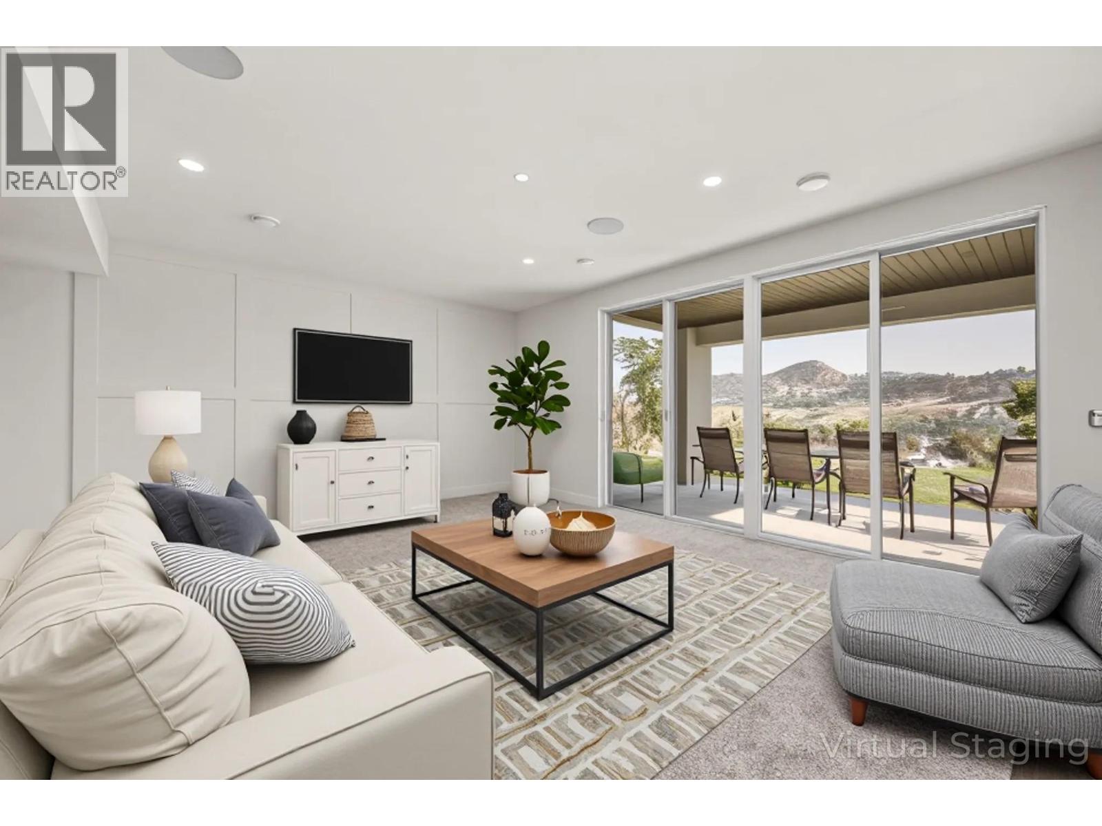  1341 Sladen Crescent, Kelowna