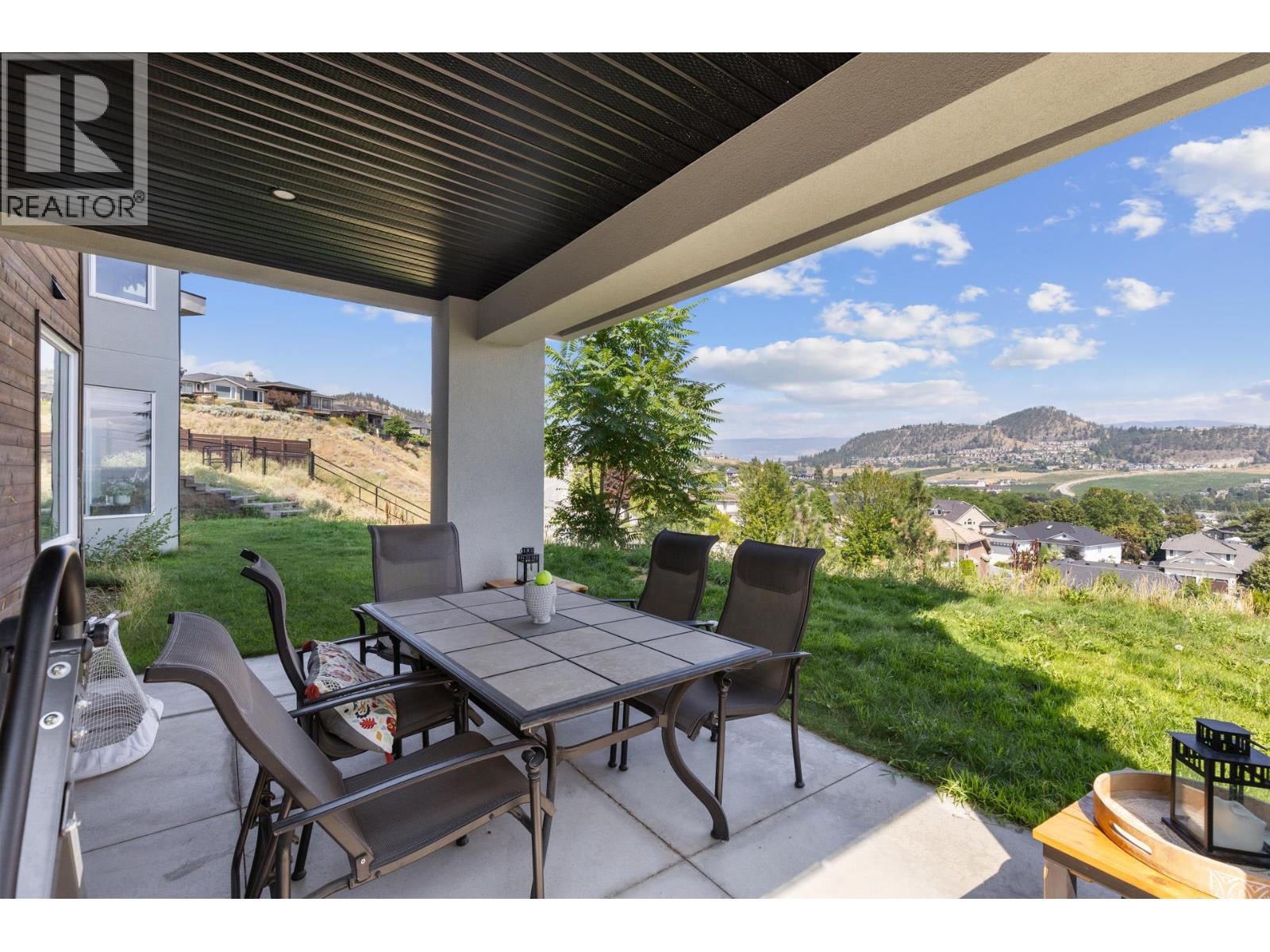  1341 Sladen Crescent, Kelowna