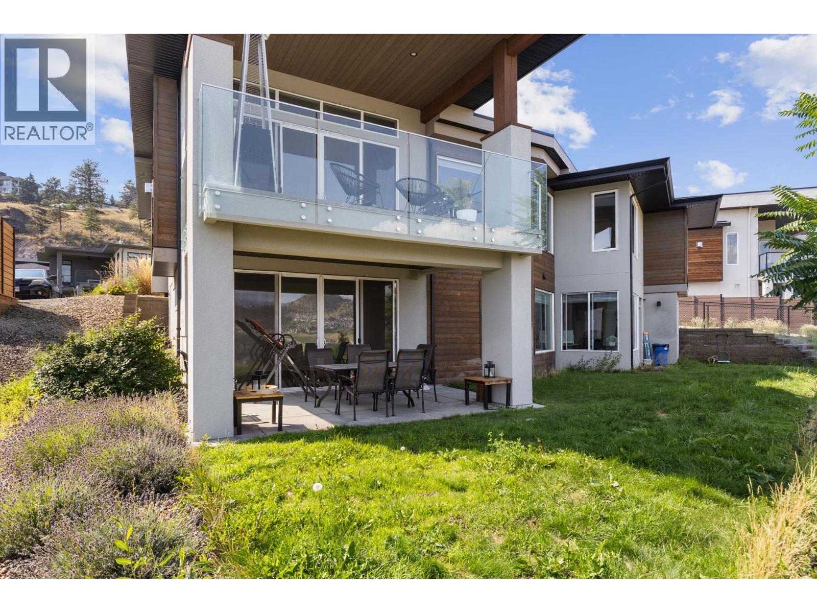  1341 Sladen Crescent, Kelowna