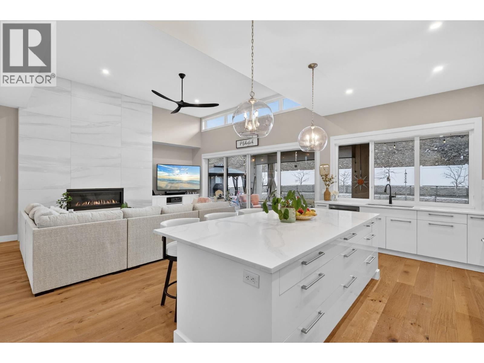  2759 Canyon Crest Drive, West Kelowna