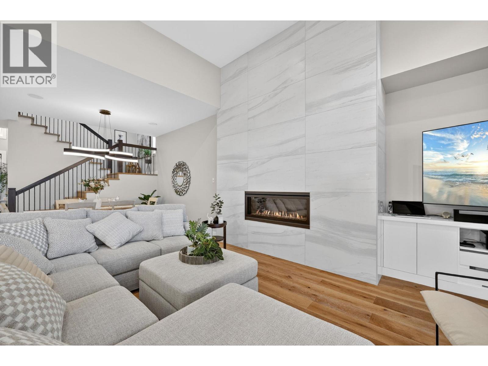  2759 Canyon Crest Drive, West Kelowna