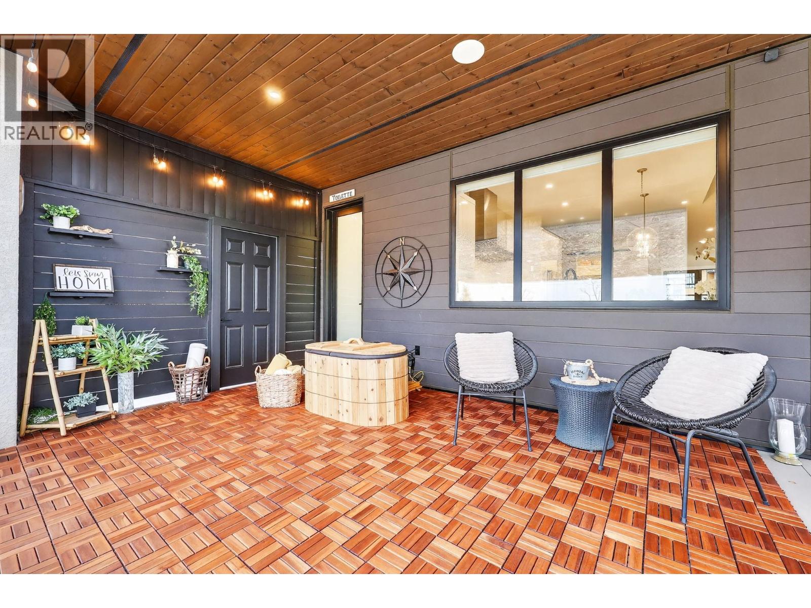  2759 Canyon Crest Drive, West Kelowna