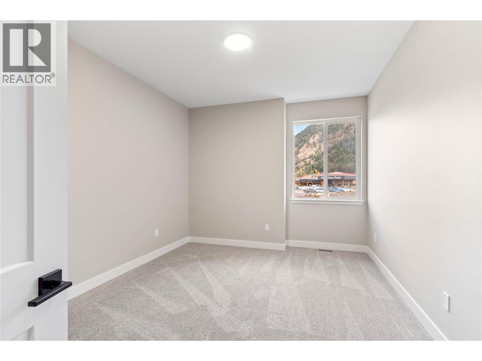 300 BROOKE Drive - 20