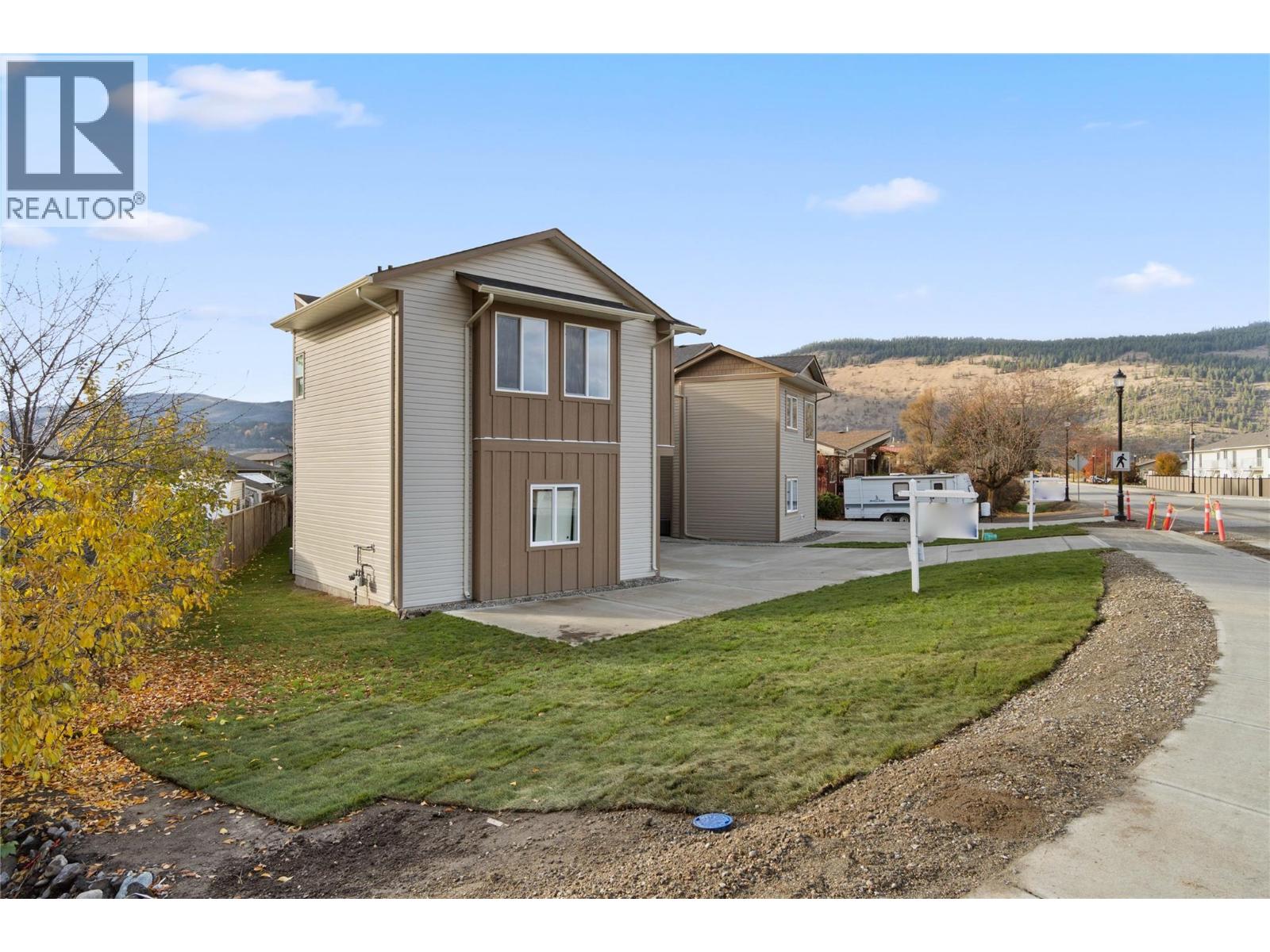 300 BROOKE Drive - 47