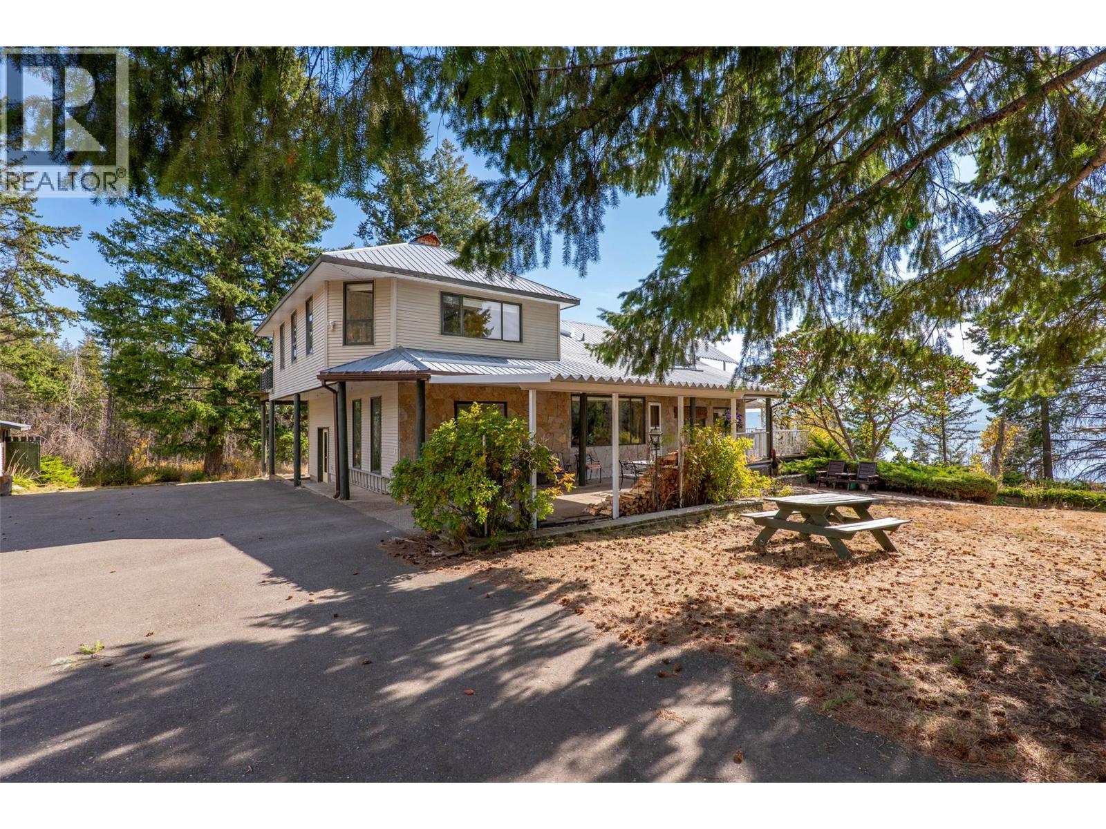 1722 Lee Creek Drive, Lee Creek