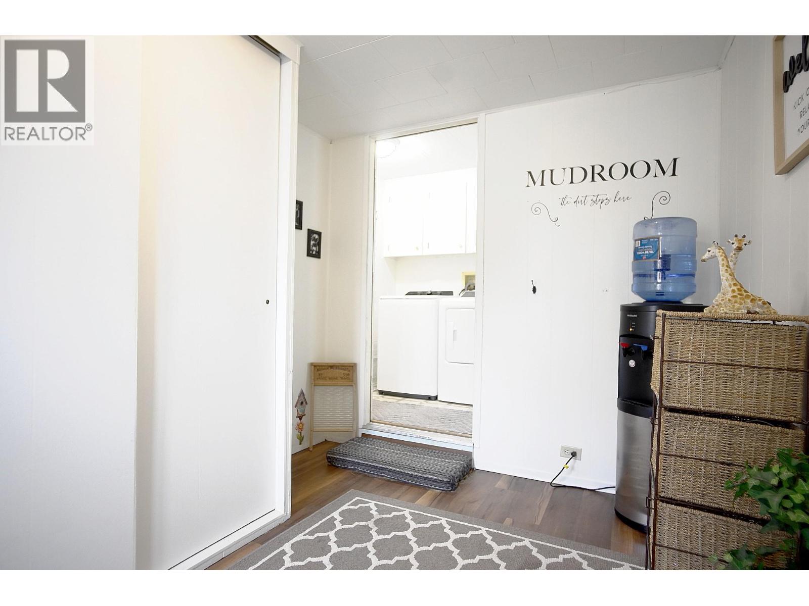 1 1361 30 Street Southeast, Salmon Arm