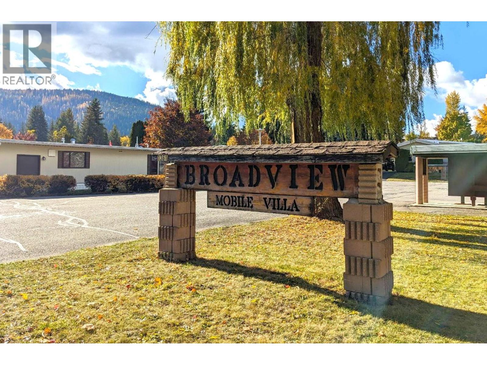 1 1361 30 Street Southeast, Salmon Arm