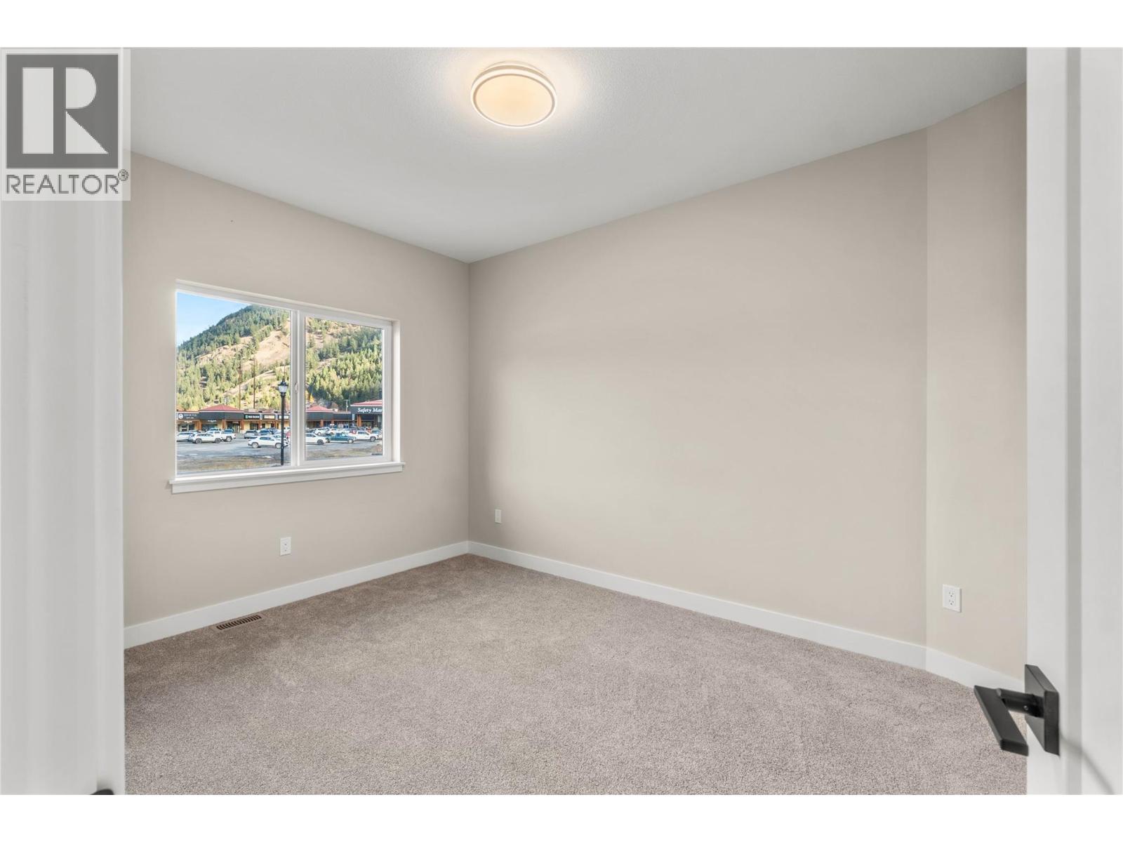 302 BROOKE Drive, Chase