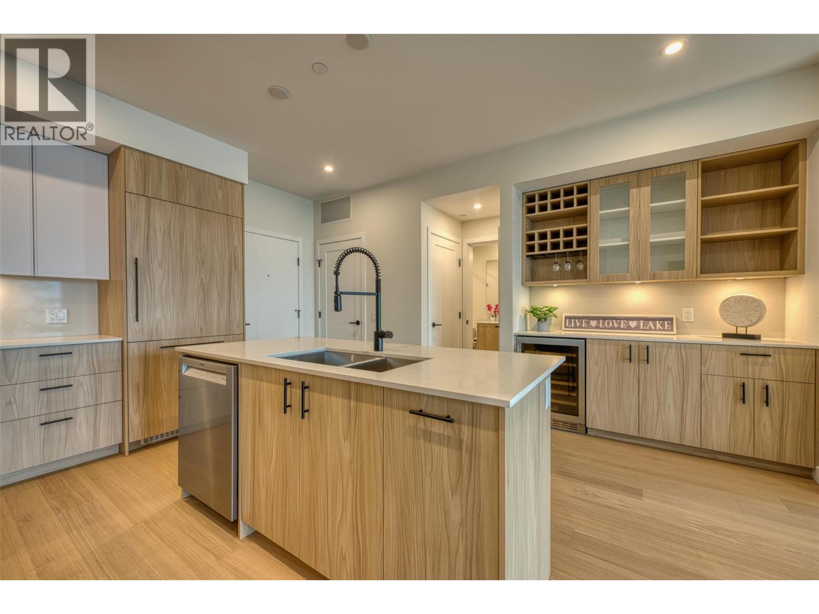 508 9652 Benchland Drive, Lake Country