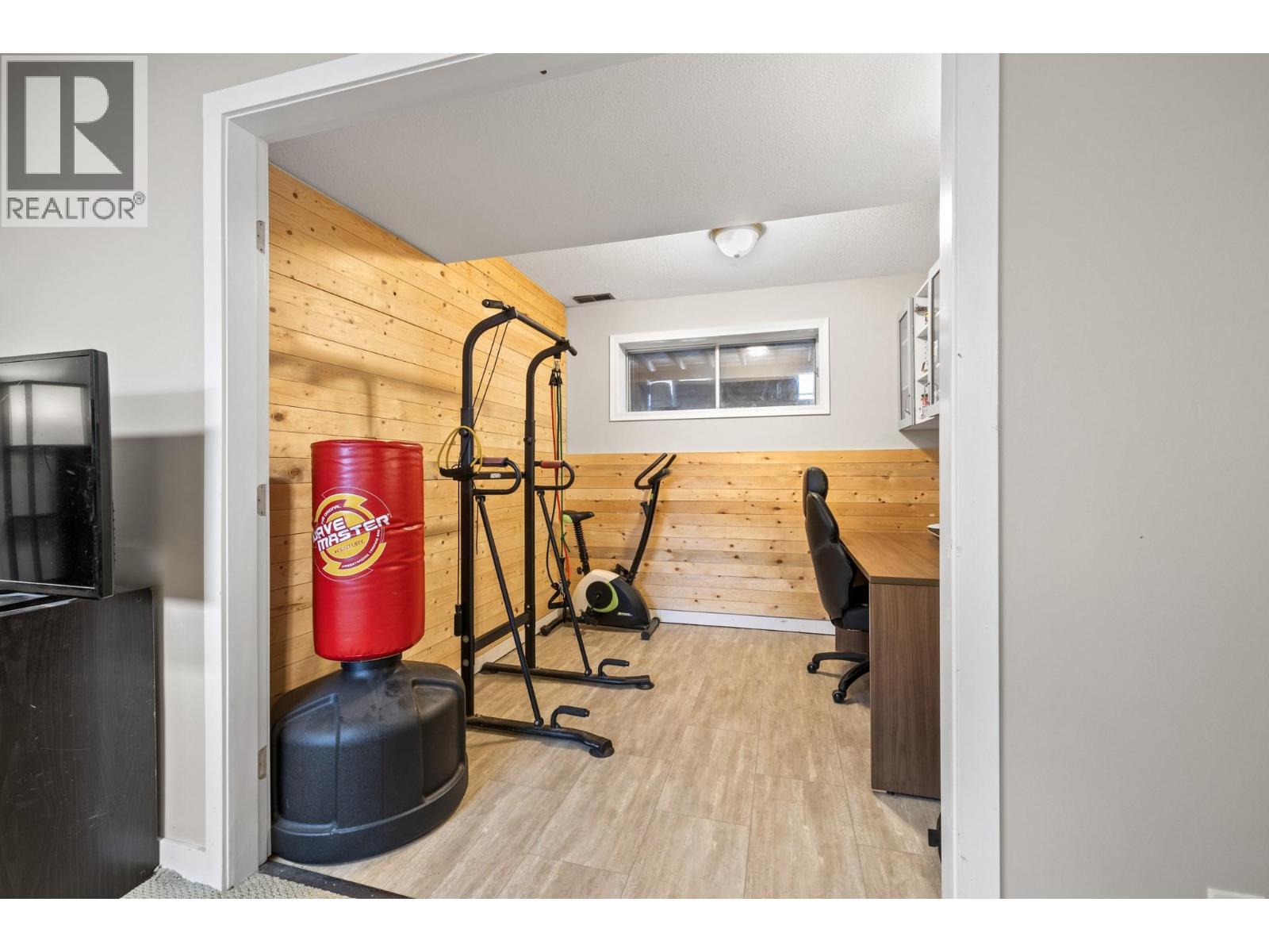 2797 Catherine Crescent, Armstrong