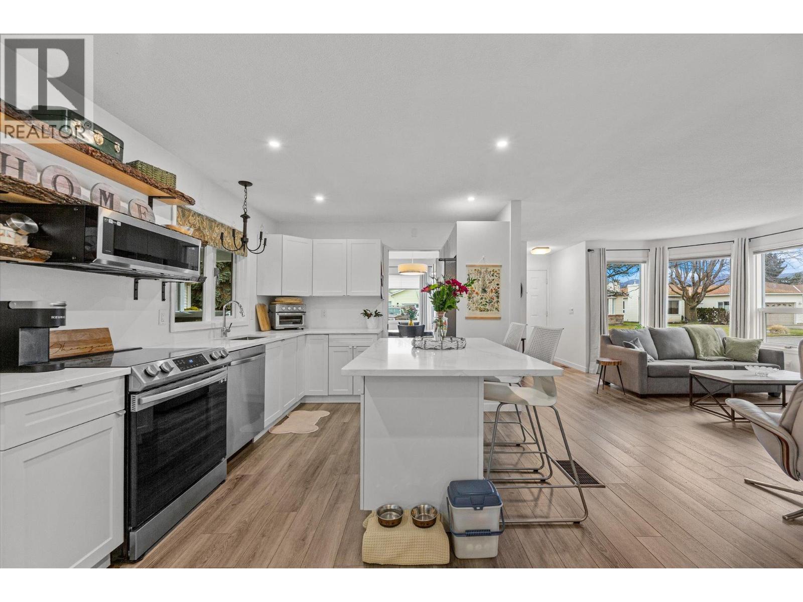 120 1255 Raymer Avenue, Kelowna