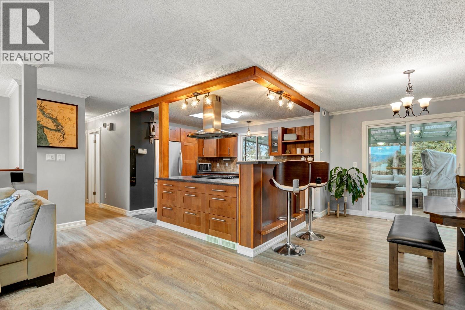  1653 Traut Court, Kelowna