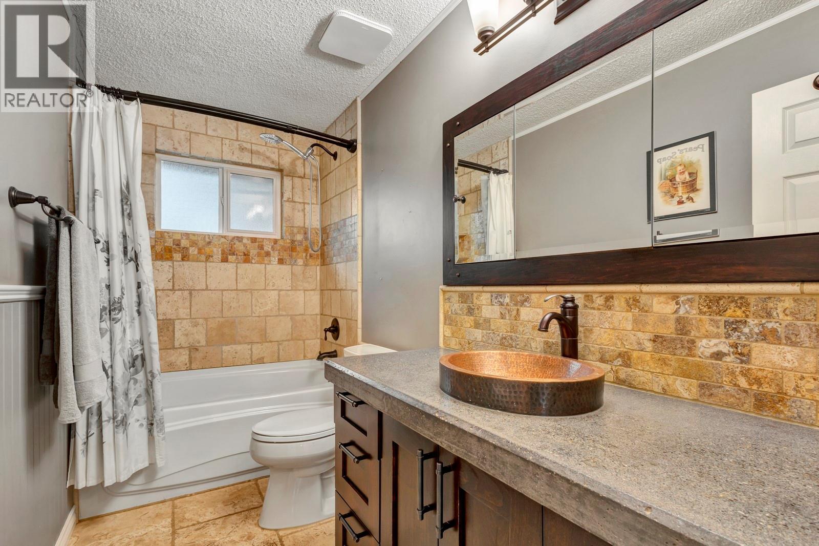  1653 Traut Court, Kelowna