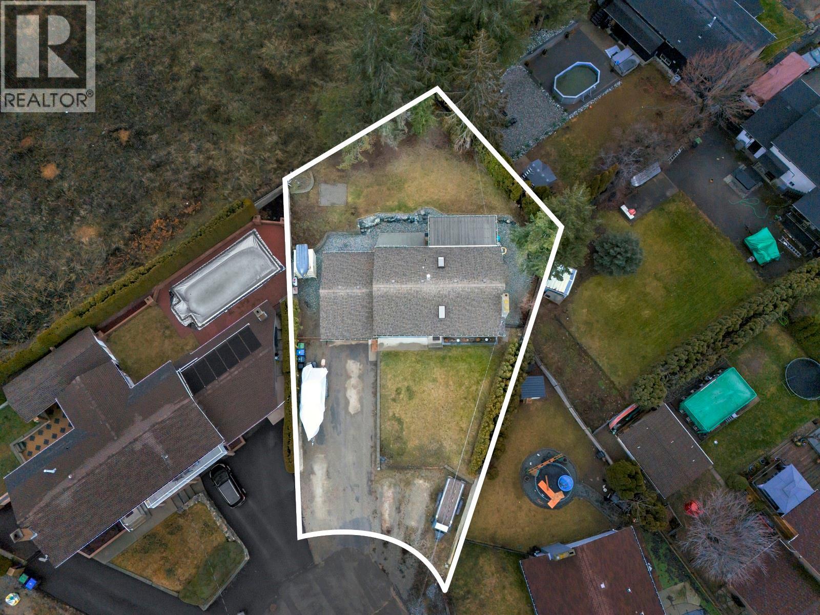  1653 Traut Court, Kelowna