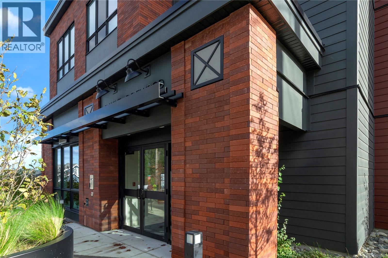 #402 201 DOGWOOD DR - 28