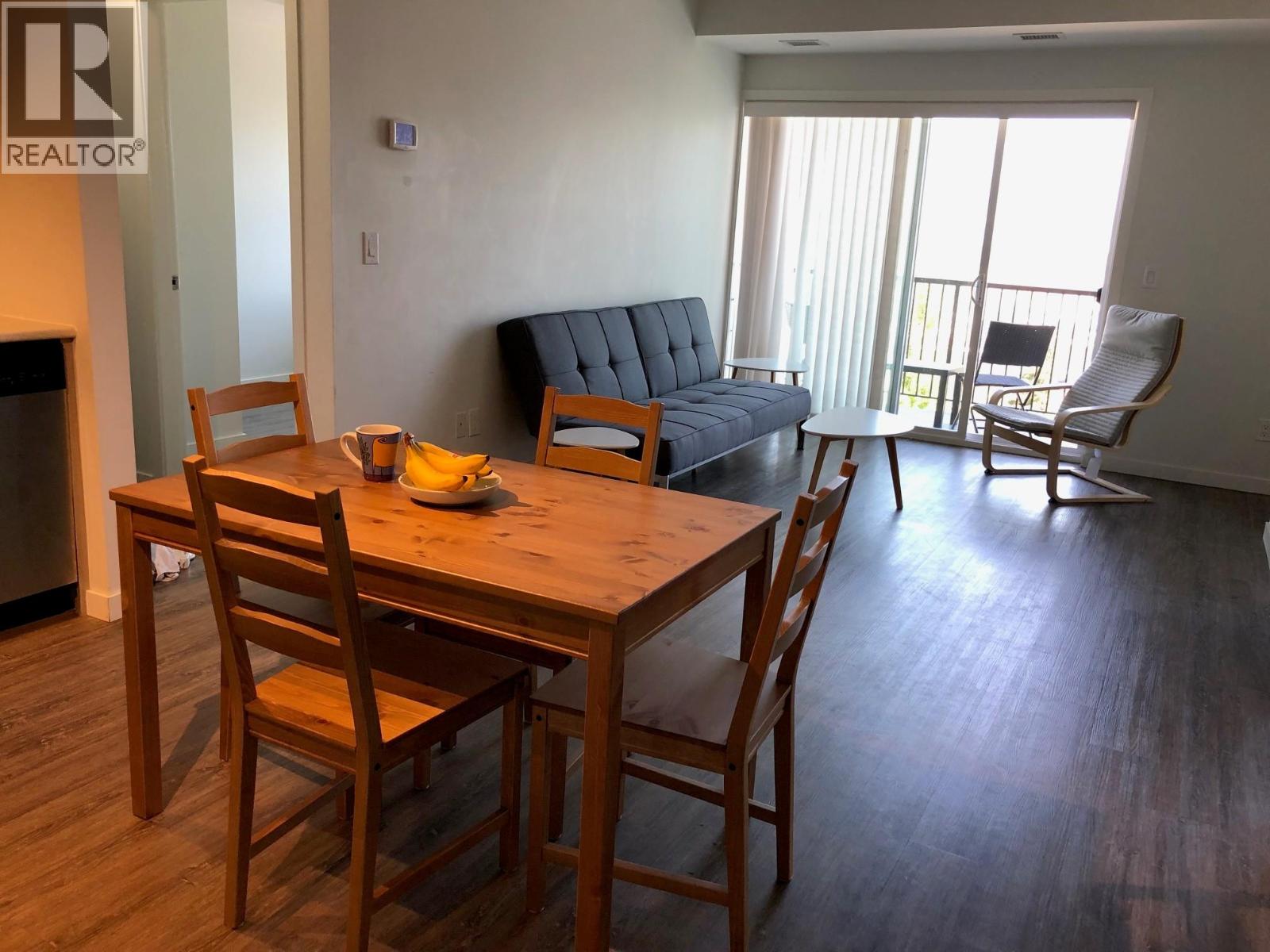 303 935 Academy Way, Kelowna